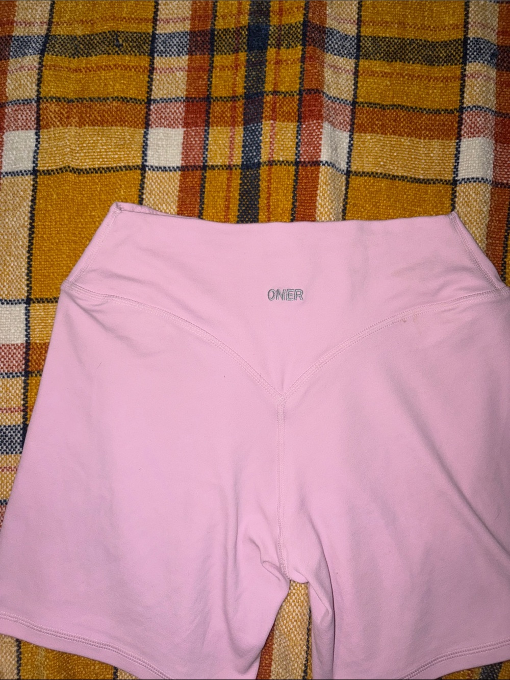 Oner active shorts chalk pink